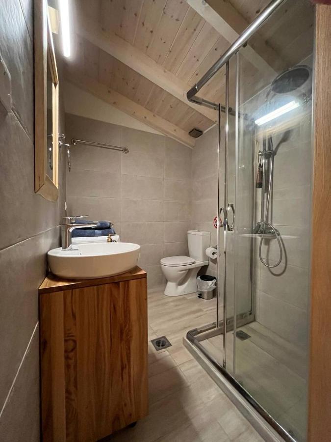 Valeria'S Apartments Sinarádes Екстериор снимка