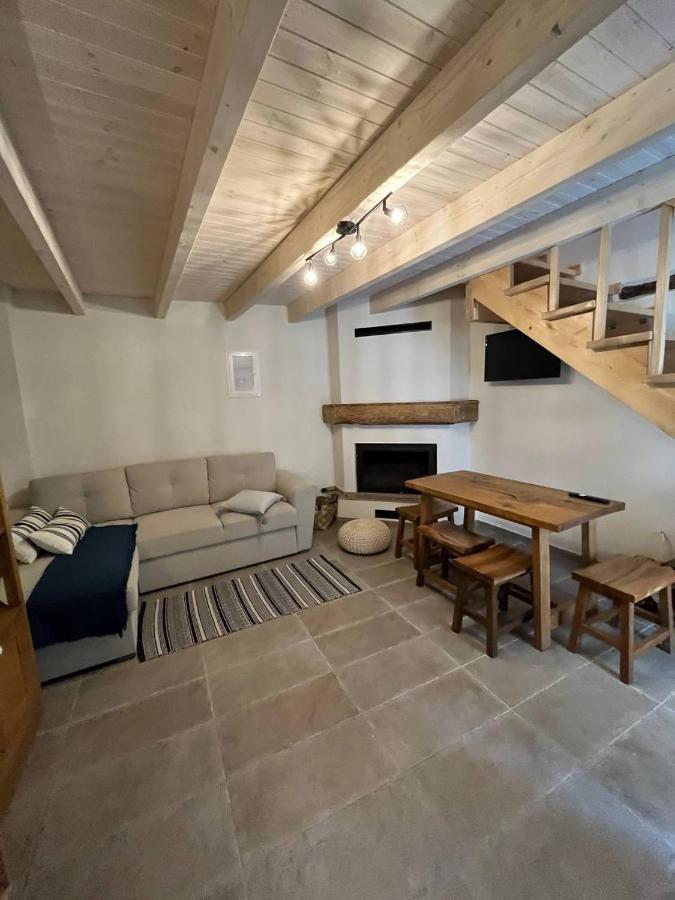 Valeria'S Apartments Sinarádes Екстериор снимка