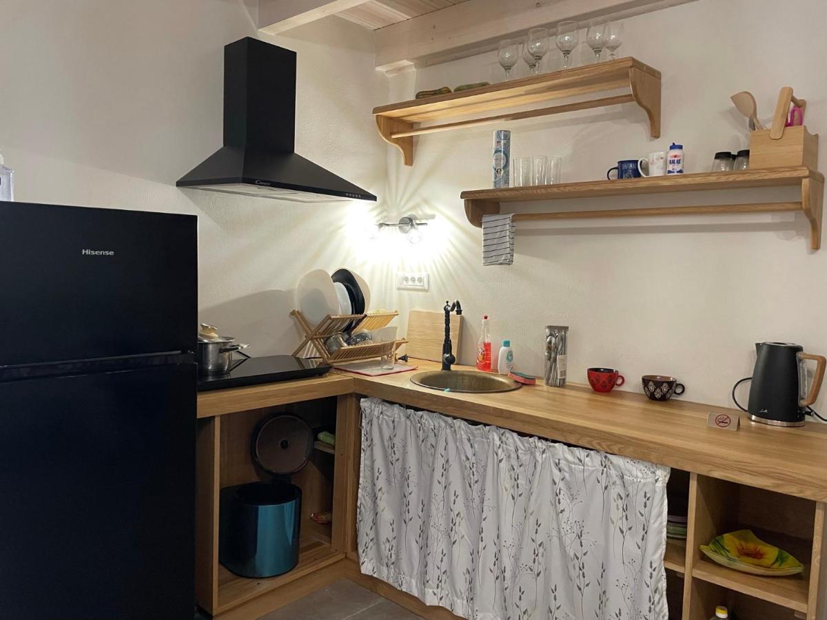 Valeria'S Apartments Sinarádes Екстериор снимка